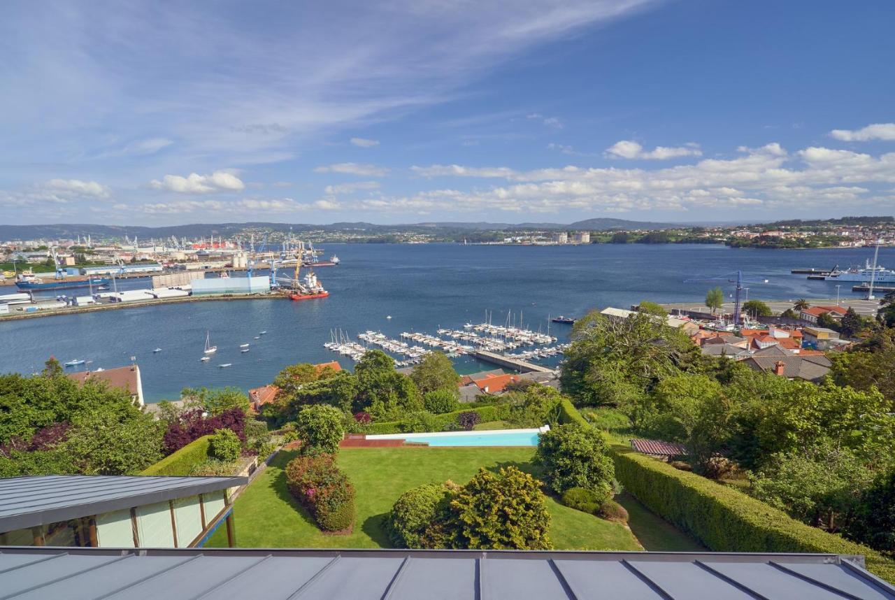 Apartamento Con Piscina Y Excelentes Vistas Ferrol Exterior photo